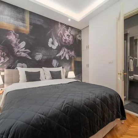 Aurelia Antik Apartments & Rooms, Zagreb City Center Esterno foto