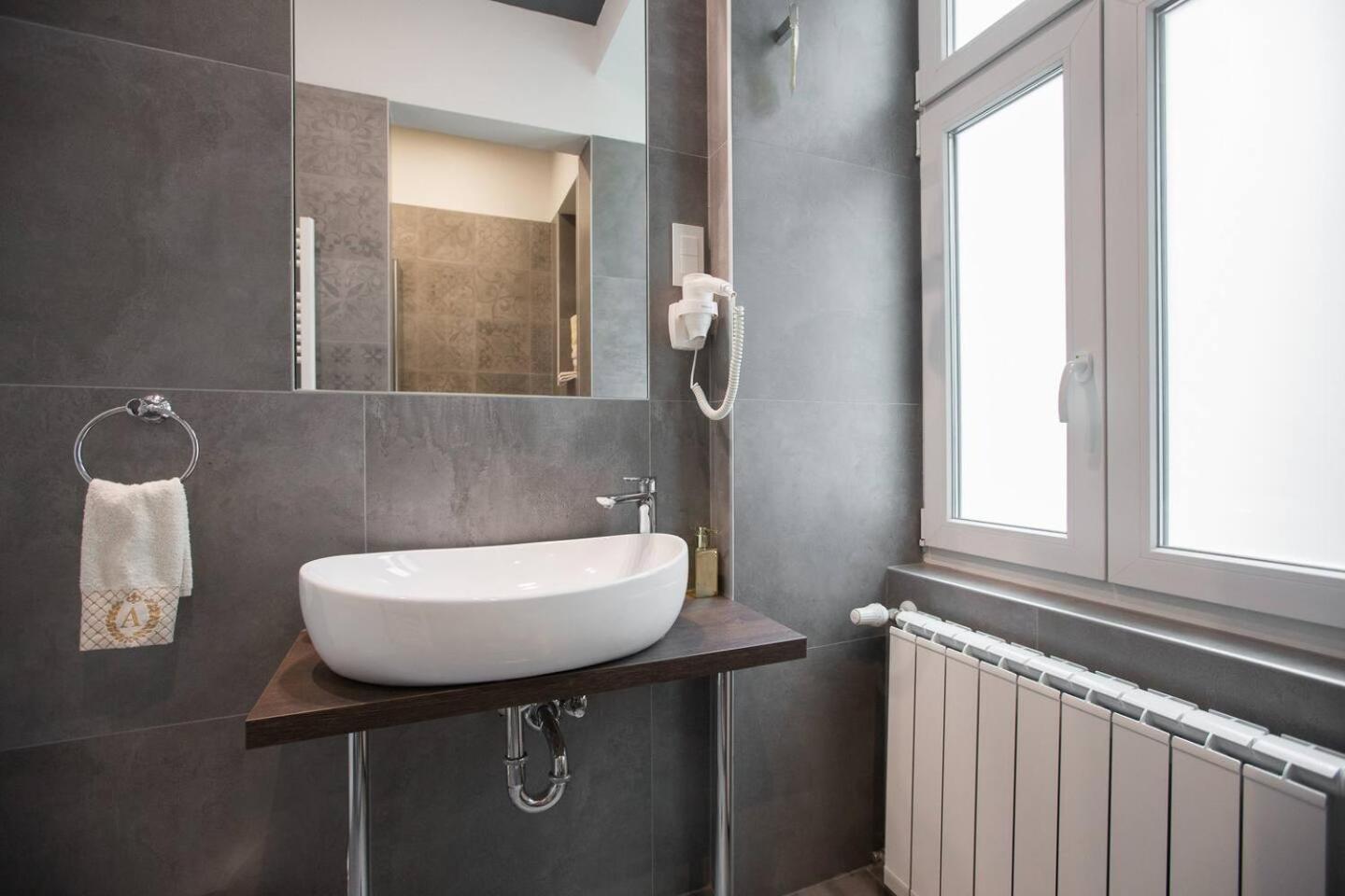 Aurelia Antik & Rooms, Center Appartamento Zagabria