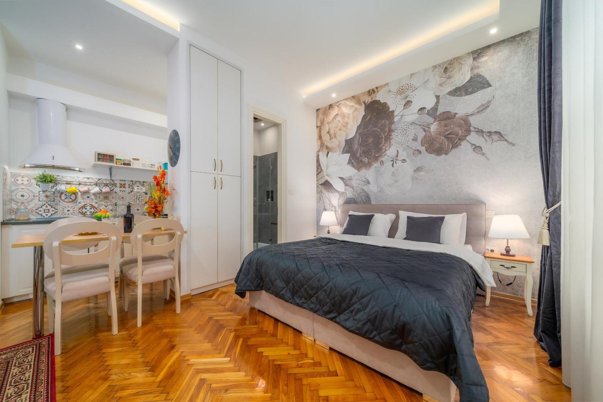 Appartamento Aurelia Antik & Rooms, Center